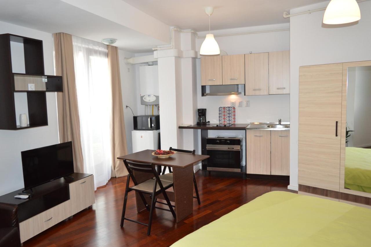 Bucharest Luxury Apartments Buitenkant foto