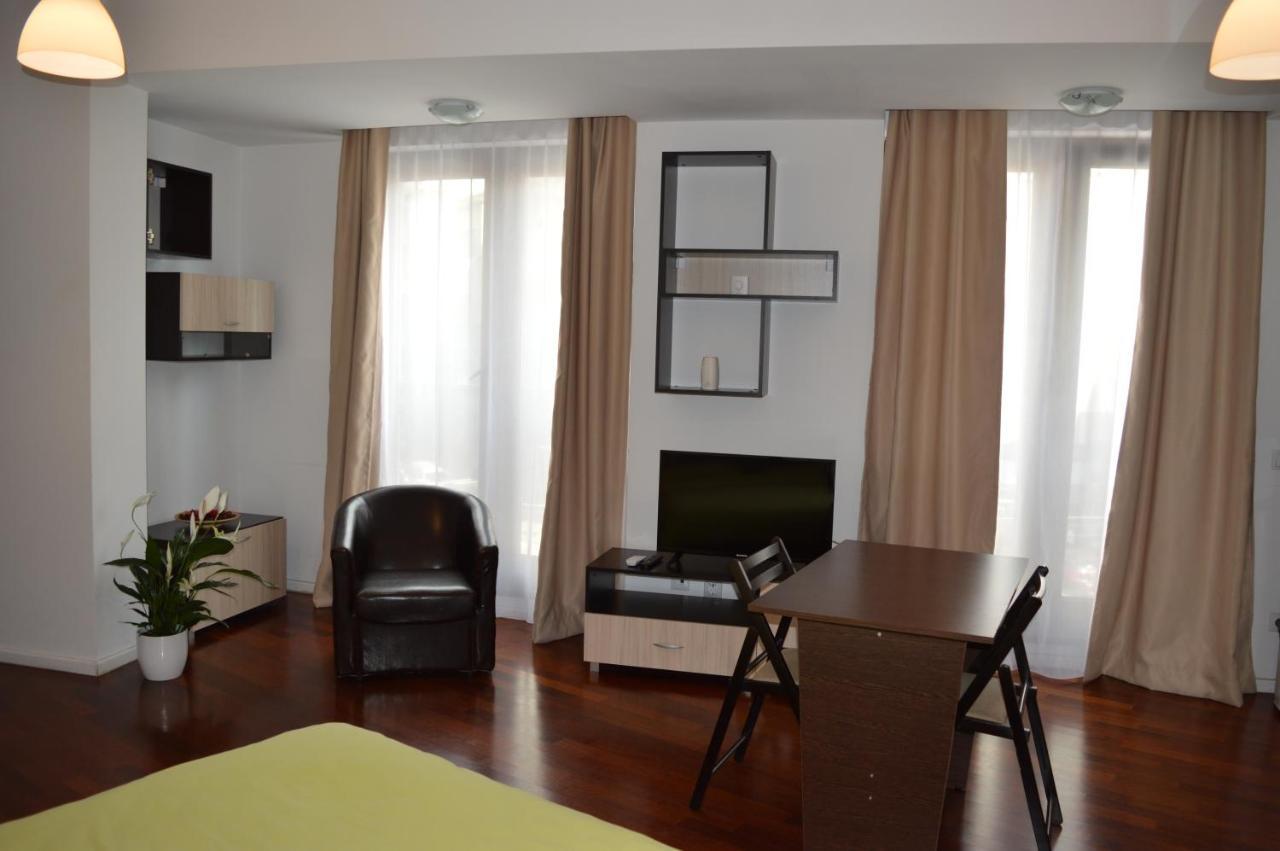 Bucharest Luxury Apartments Buitenkant foto