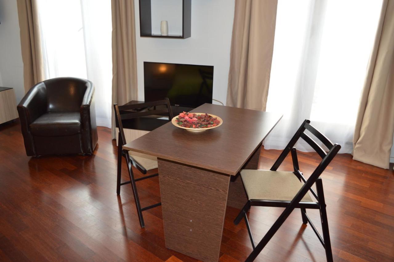 Bucharest Luxury Apartments Buitenkant foto