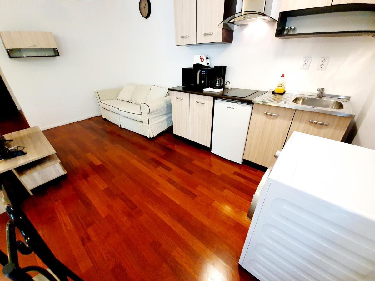 Bucharest Luxury Apartments Buitenkant foto