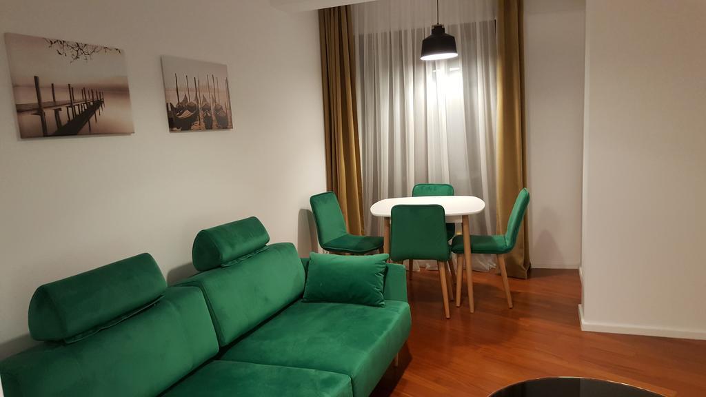Bucharest Luxury Apartments Buitenkant foto